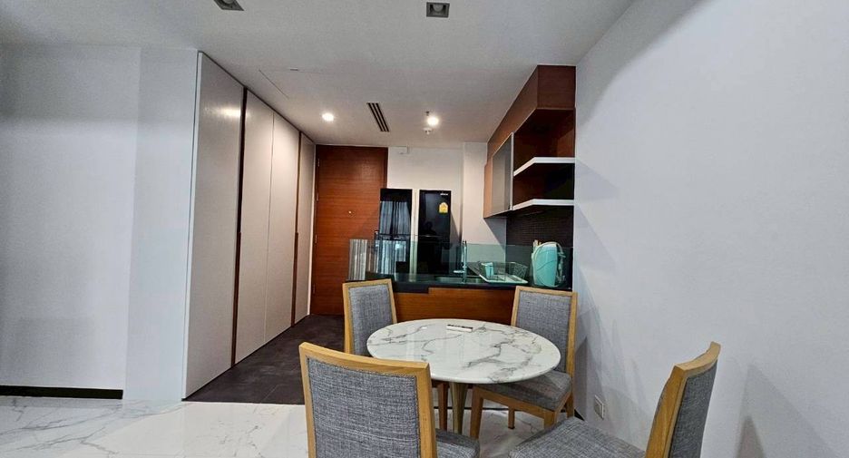Condo en alquiler de 2 habitaciones en Khlong Toei, Bangkok