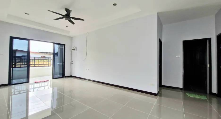 出售 2 卧室 独立屋 在 Jomtien, 芭提雅