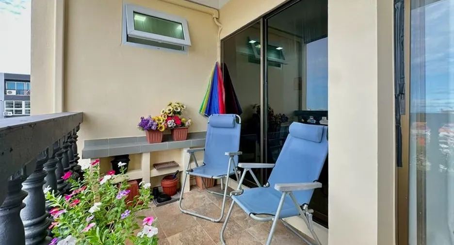 For sale 2 bedrooms condo in South Pattaya, Pattaya