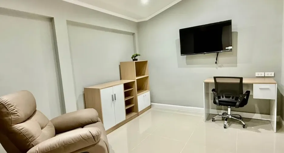 À vendre 4 chambres villa à East Pattaya, Pattaya