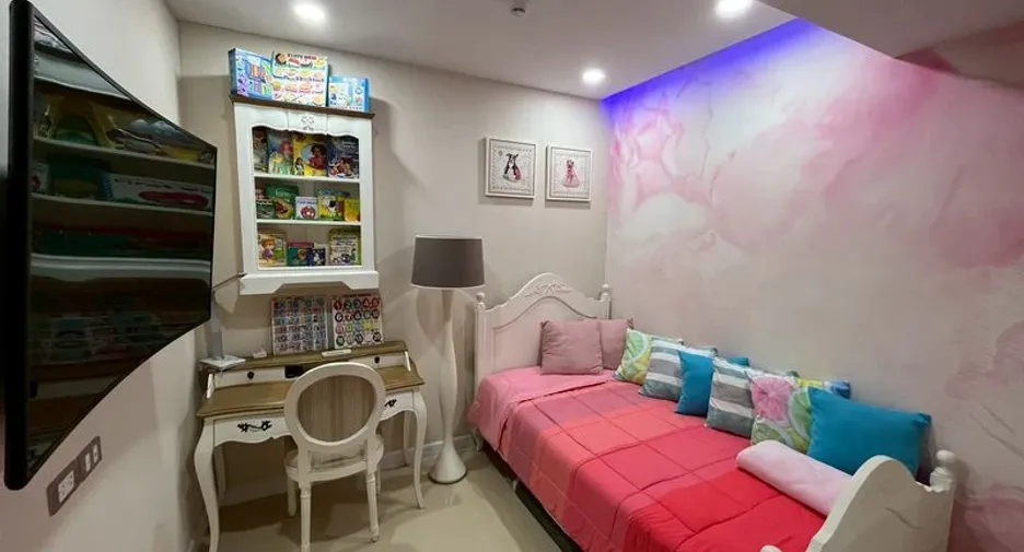 For sale 2 bedrooms condo in Jomtien, Pattaya