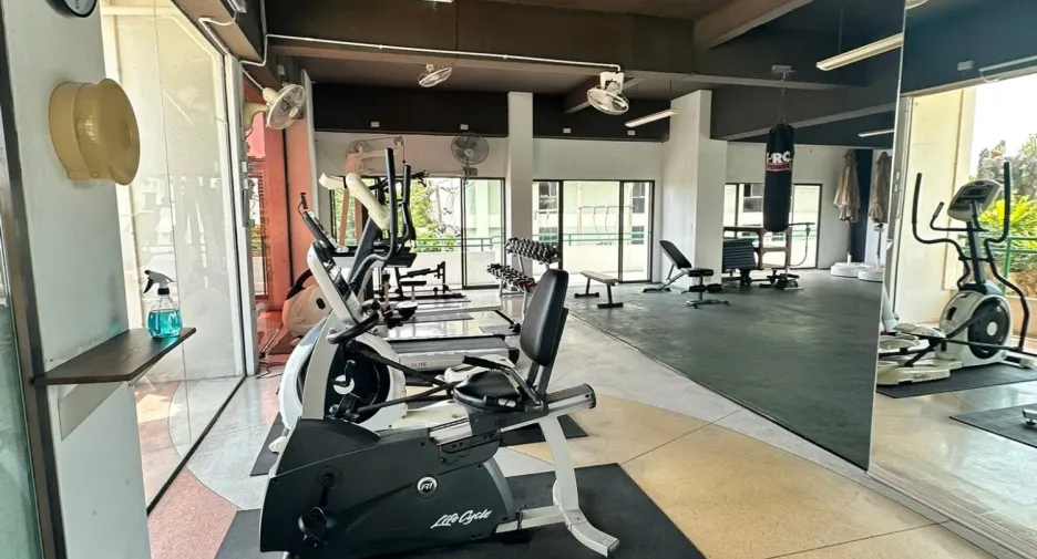 For rent 1 bed condo in Pratumnak, Pattaya