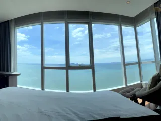 For sale 3 bedrooms condo in Bang Lamung, Chonburi