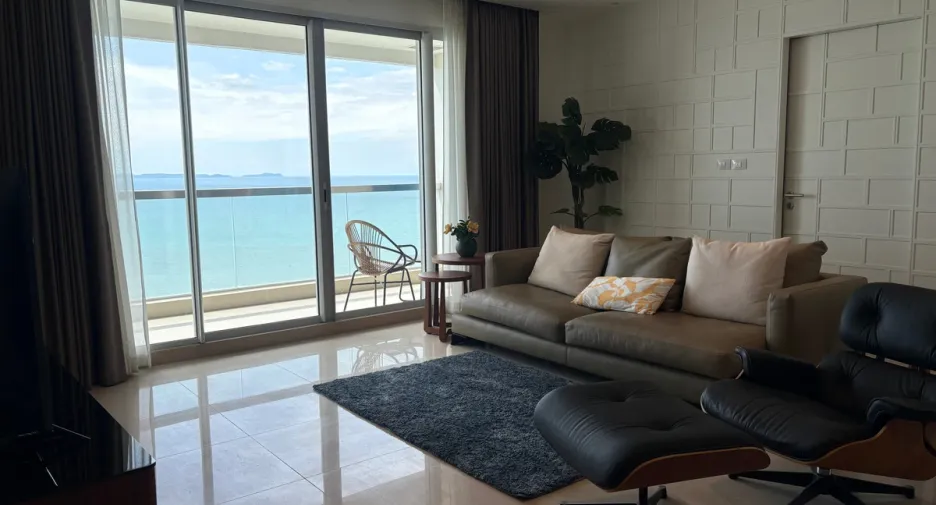 Condo en venta de 3 habitaciones en North Pattaya, Pattaya