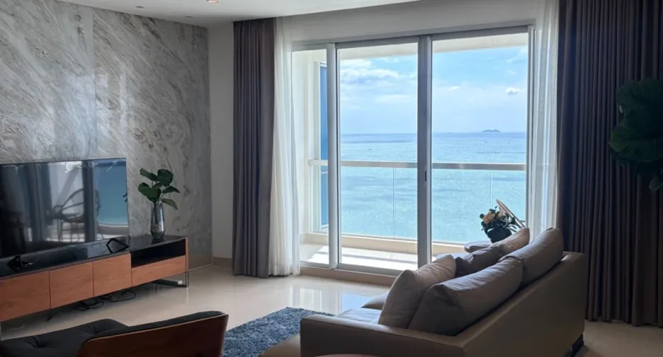Condo en venta de 3 habitaciones en North Pattaya, Pattaya