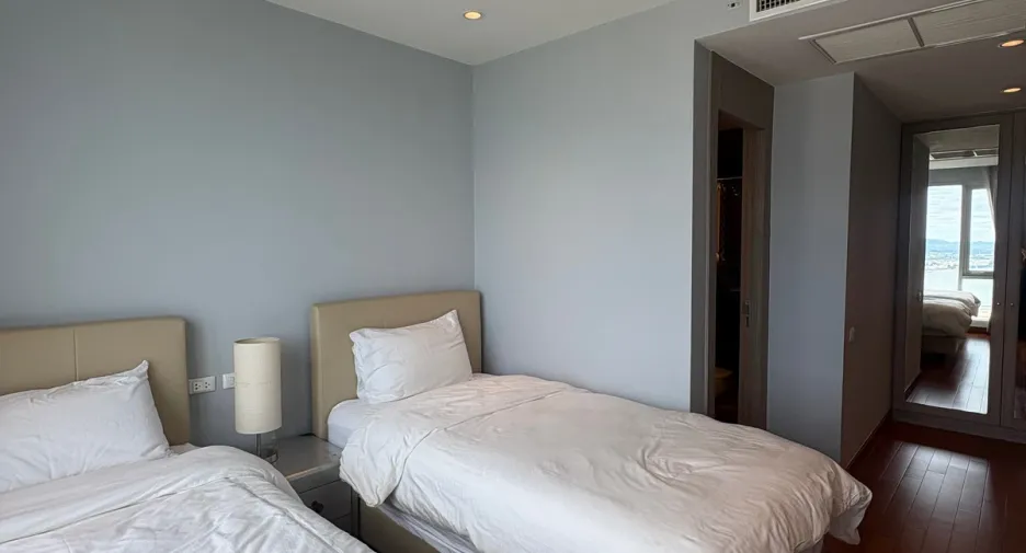Condo en venta de 3 habitaciones en North Pattaya, Pattaya