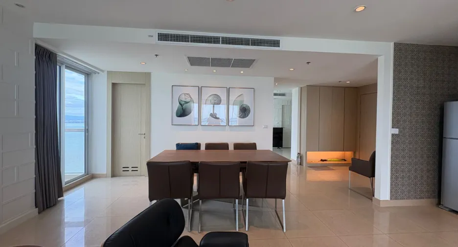 Condo en venta de 3 habitaciones en North Pattaya, Pattaya
