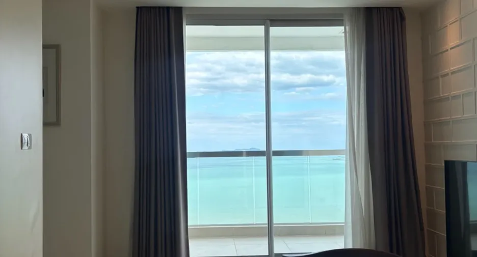 Condo en venta de 3 habitaciones en North Pattaya, Pattaya