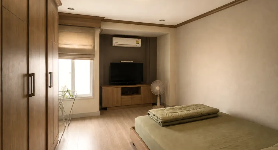 For sale 4 bedrooms house in Hat Yai, Songkhla