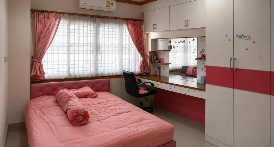 For sale 4 bedrooms house in Hat Yai, Songkhla