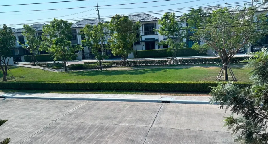 For rent 3 bedrooms house in Khlong Luang, Pathum Thani