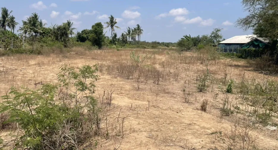 À vendre terrain à Kui Buri, Prachuap Khiri Khan