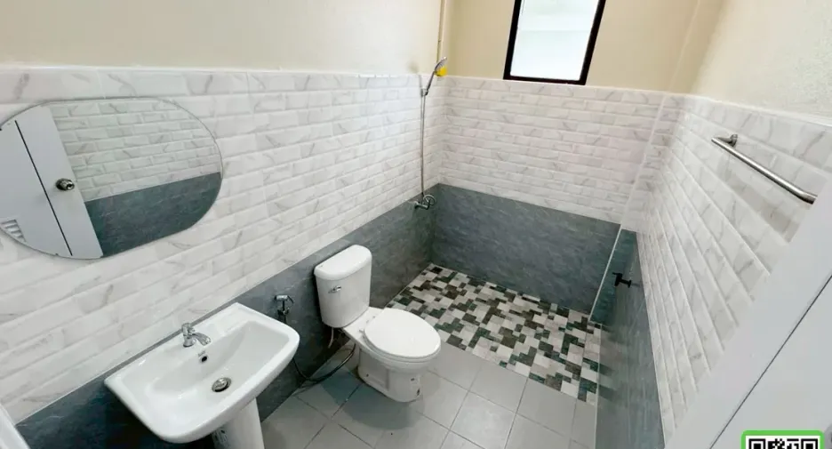 For sale 2 bedrooms house in Mueang Uttaradit, Uttaradit