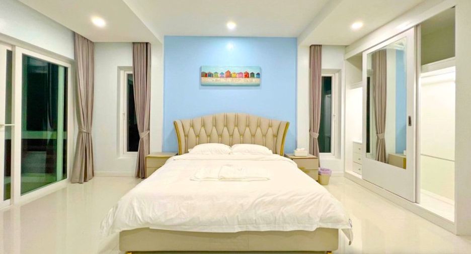 Casa en venta de 6 habitaciones en South Pattaya, Pattaya
