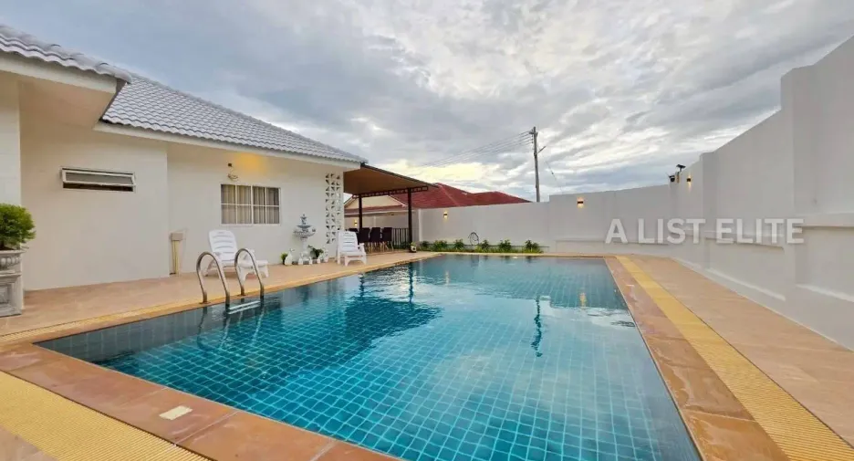 出售 3 卧室 独立屋 在 Sattahip, Chon Buri