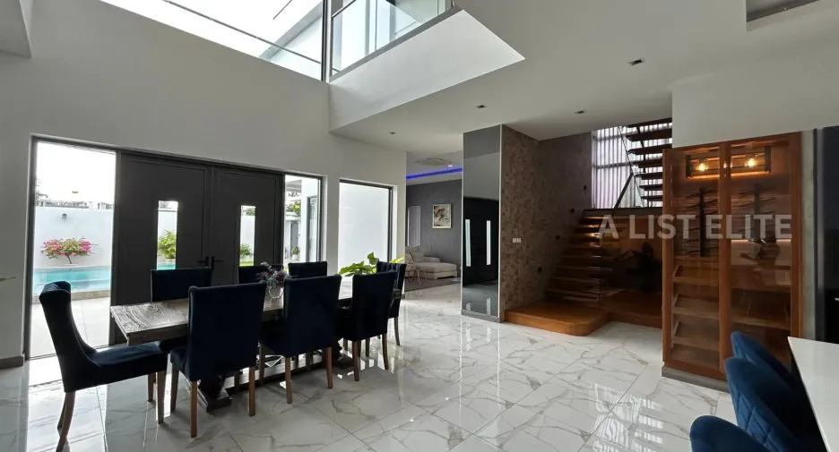 Haus zur Miete mit 5 Zimmer in East Pattaya, Pattaya