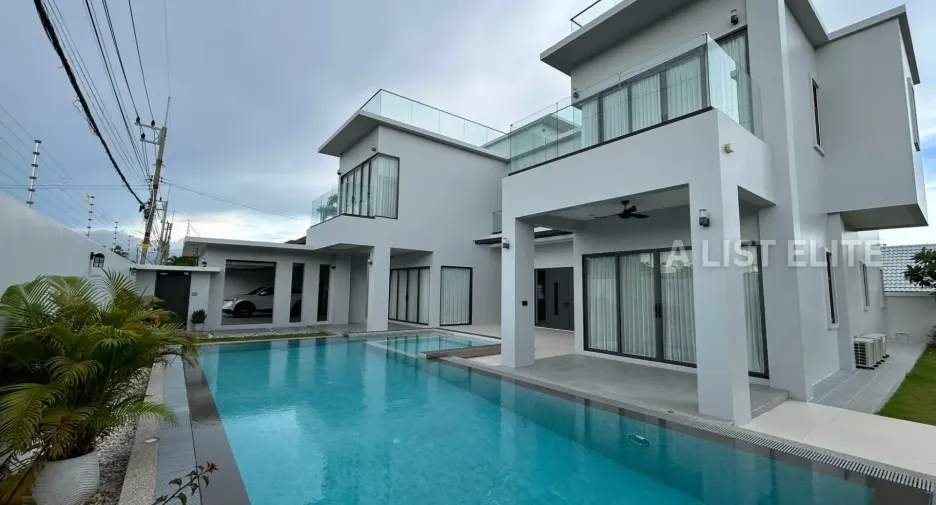 Haus zur Miete mit 5 Zimmer in East Pattaya, Pattaya