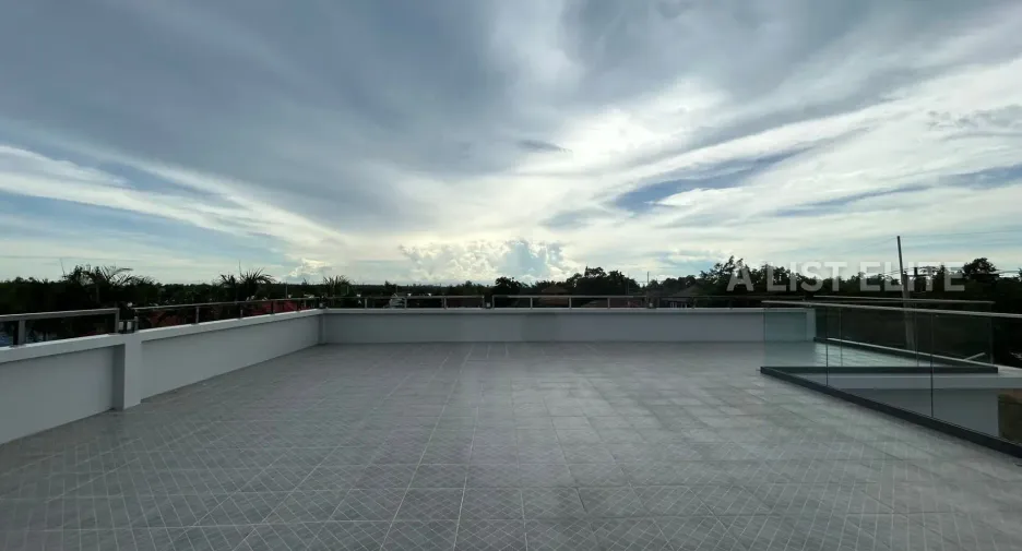 Haus zur Miete mit 5 Zimmer in East Pattaya, Pattaya