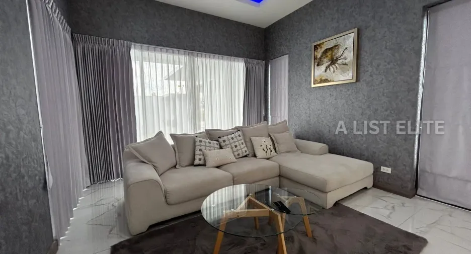 Haus zur Miete mit 5 Zimmer in East Pattaya, Pattaya