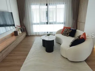 Haus zur Miete mit 4 Zimmer in Bang Lamung, Chonburi