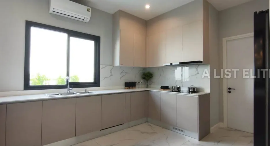 Haus zur Miete mit 4 Zimmer in East Pattaya, Pattaya