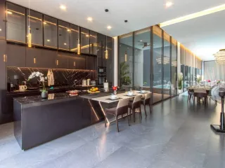 For sale 6 bedrooms house in Bang Lamung, Chonburi