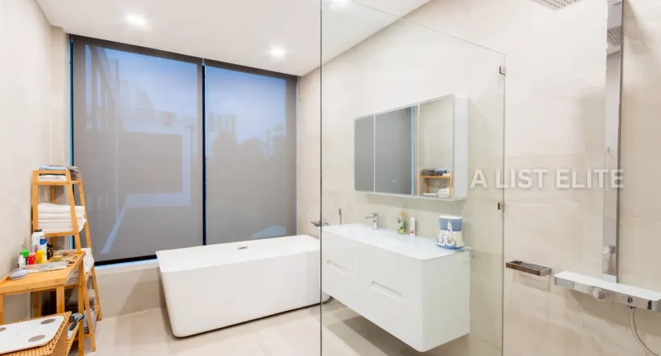 For sale 6 bedrooms house in Pratumnak, Pattaya
