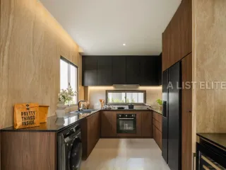 Haus zur Miete mit 4 Zimmer in Bang Lamung, Chonburi
