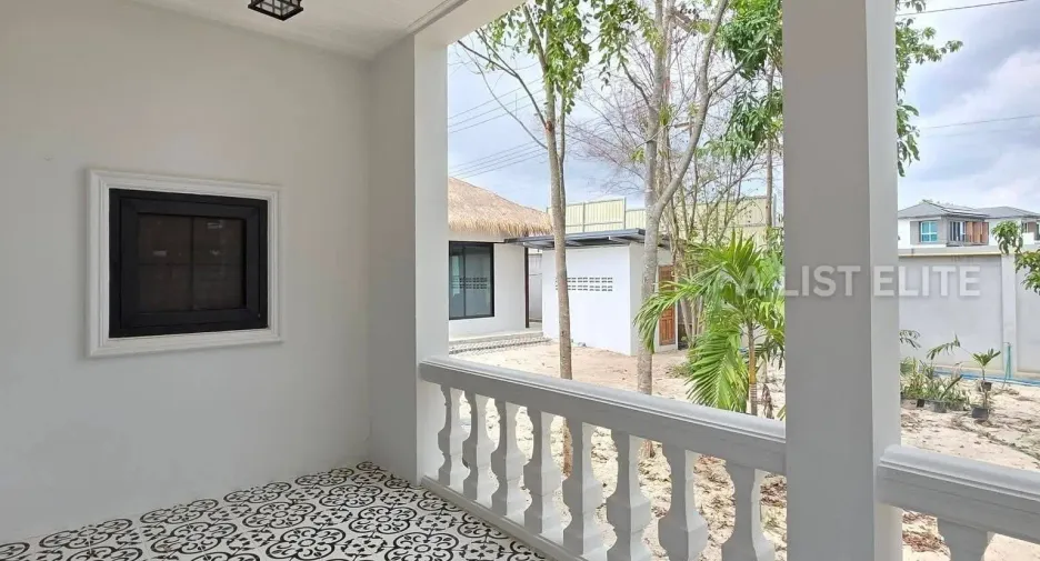 For rent 4 bedrooms house in South Pattaya, Pattaya