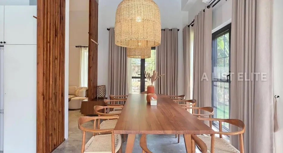 For rent 4 bedrooms house in South Pattaya, Pattaya