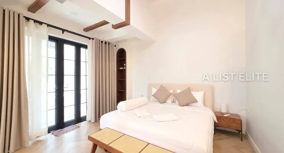 For rent 4 bedrooms house in South Pattaya, Pattaya