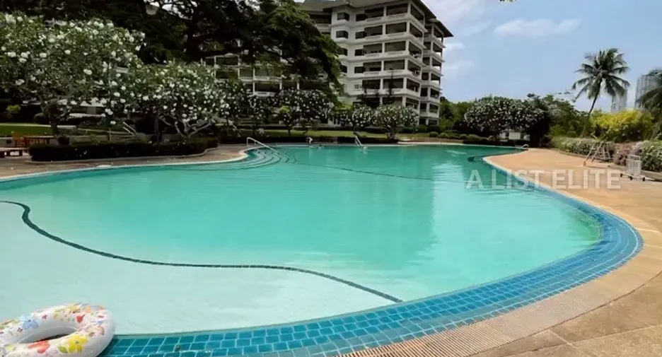 For sale 3 bedrooms house in Sattahip, Chonburi
