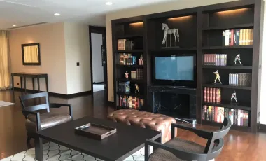 For rent 2 bedrooms apartment in Watthana, Bangkok