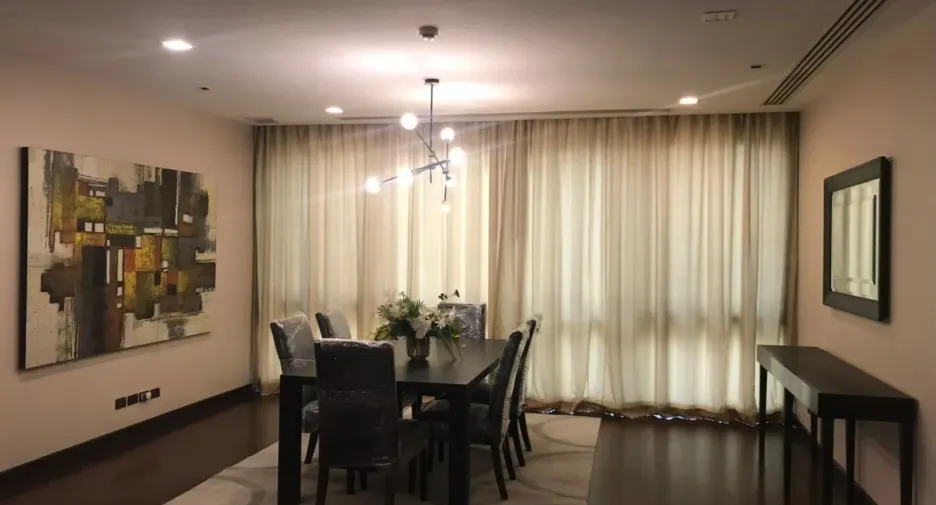 For rent 2 bedrooms apartment in Watthana, Bangkok