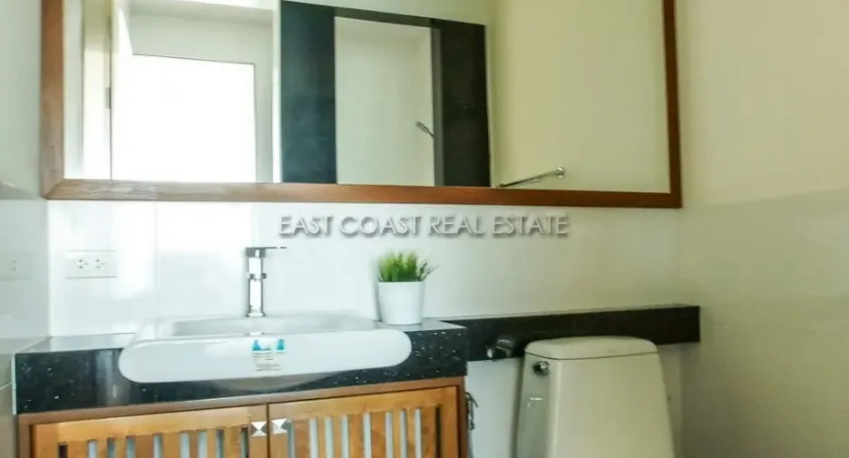 For rent and for sale 1 bed condo in Bang Lamung, Chonburi