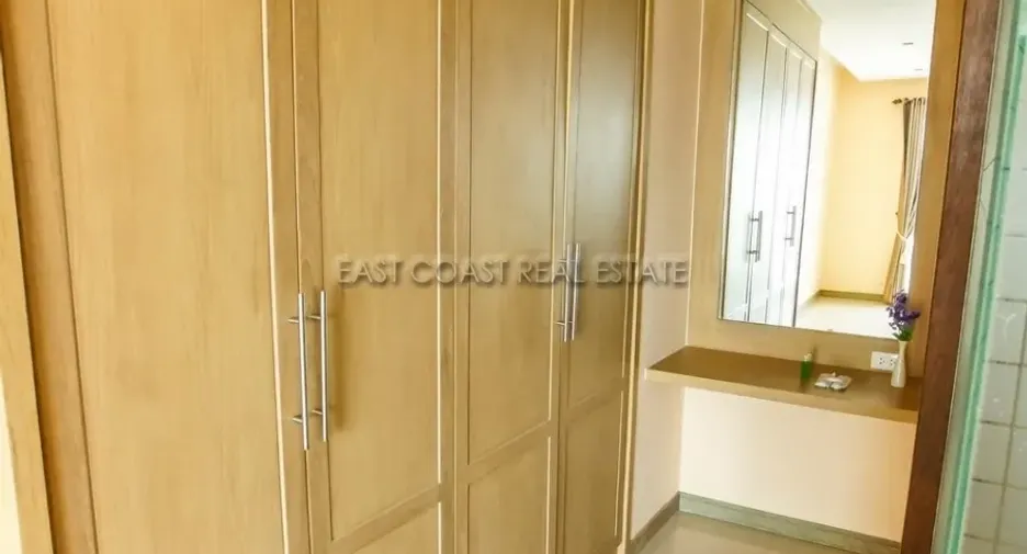 For rent and for sale 1 bed condo in Bang Lamung, Chonburi