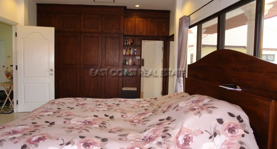 For rent 4 bedrooms house in Jomtien, Pattaya