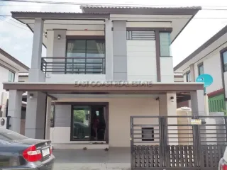 For rent そして for sale 3 ベッドルーム house in Bang Lamung, Chonburi