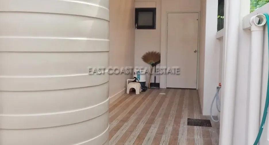 For rent and for sale 3 bedrooms house in Bang Lamung, Chonburi