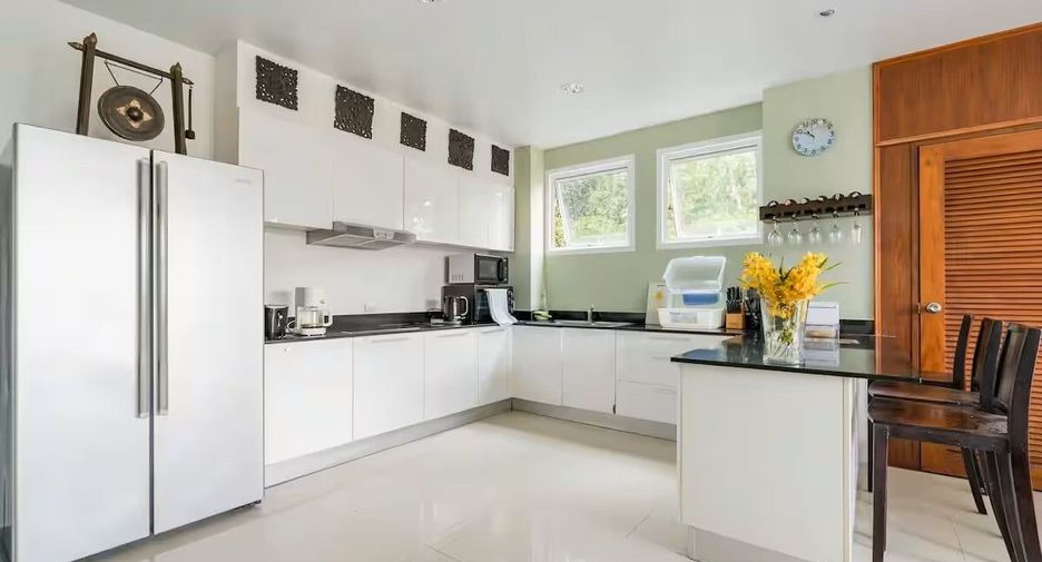 For sale 3 bedrooms condo in Thalang, Phuket