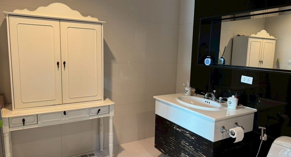 À vendre 1 chambre condo à Pathum Wan, Bangkok