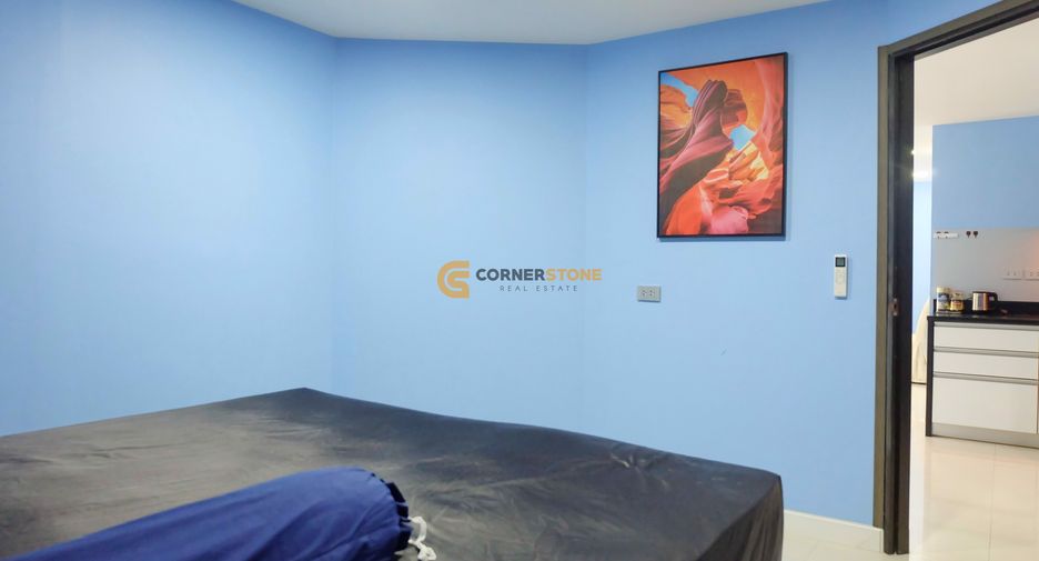For rent 2 bedrooms condo in Pratumnak, Pattaya