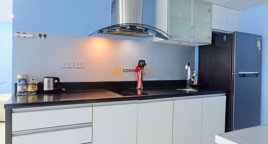 For rent 2 bedrooms condo in Pratumnak, Pattaya