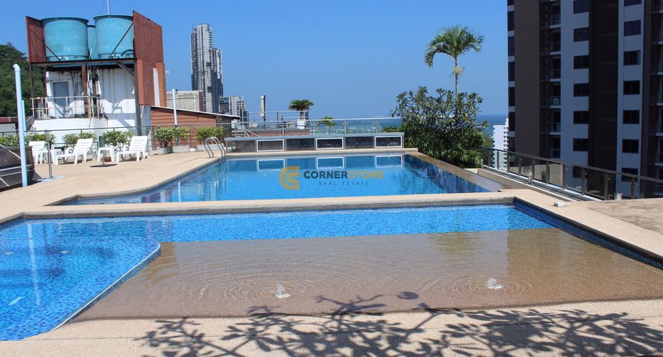 For rent 2 bedrooms condo in Pratumnak, Pattaya