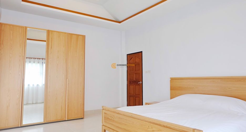 Haus zur Miete mit 3 Zimmer in Huay Yai, Pattaya