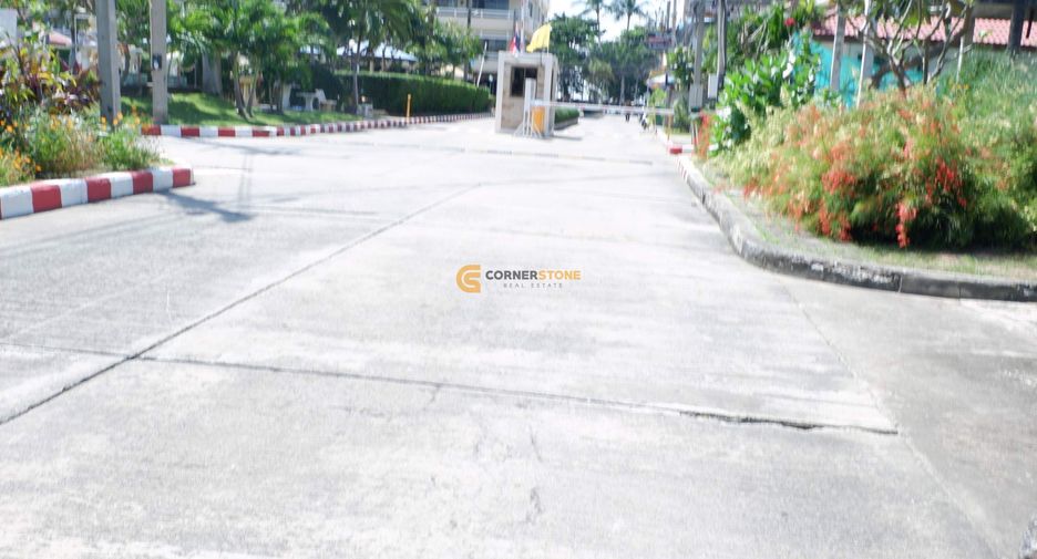 Casa en alquiler de 4 habitaciones en Jomtien, Pattaya