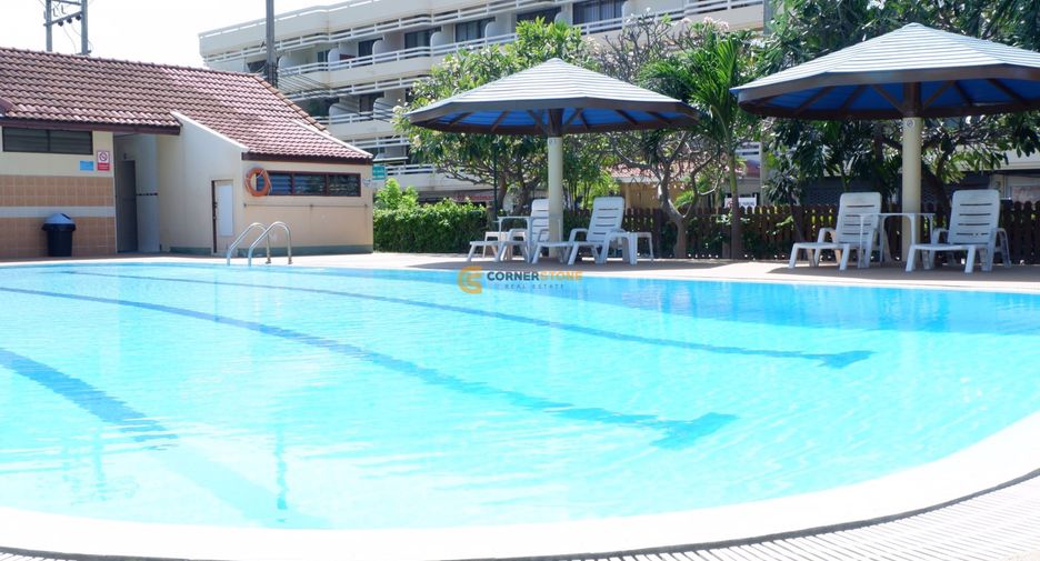 Casa en alquiler de 4 habitaciones en Jomtien, Pattaya