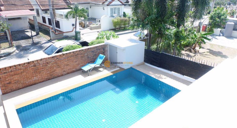 Casa en alquiler de 4 habitaciones en Jomtien, Pattaya