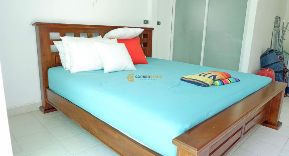 Casa en alquiler de 4 habitaciones en Jomtien, Pattaya