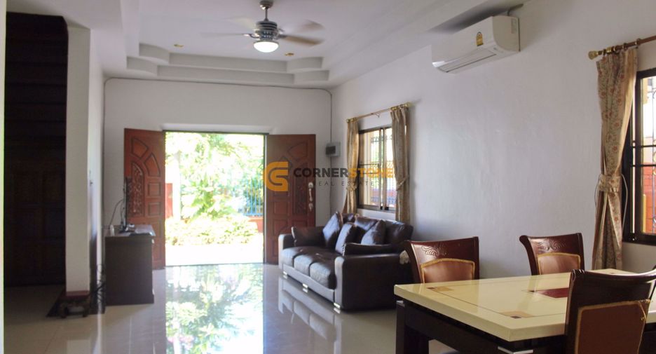 For rent 4 bedrooms house in North Pattaya, Pattaya